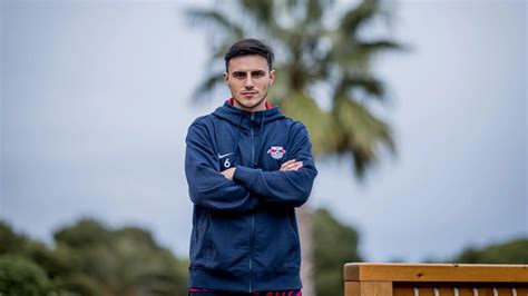 Interview RBL new arrival Eljif Elmas .